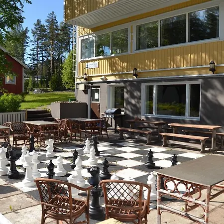 Kuninkaankartano Hostel Kuninkaanlähde