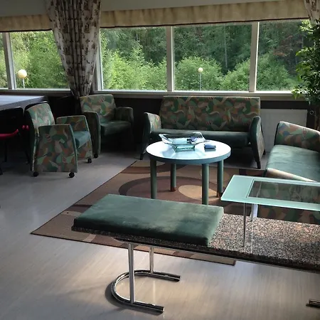 旅馆 Kuninkaankartano Kuninkaanlähde