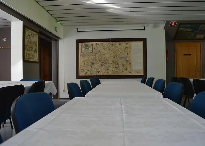 Kuninkaankartano * Kuninkaanlähde