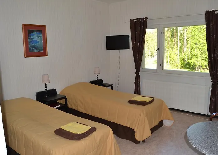 Kuninkaankartano * Kuninkaanlähde